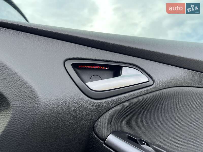 Универсал Ford Focus 2013 в Стрые фото 107 Универсал Ford Focus 2013 в Стрые