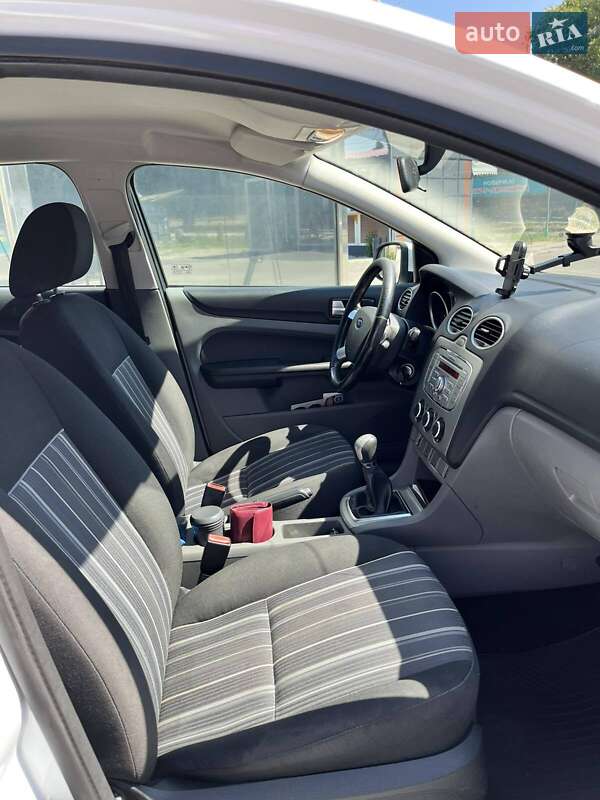Універсал Ford Focus 2009 в Запоріжжі фото 8 Універсал Ford Focus 2009 в Запоріжжі