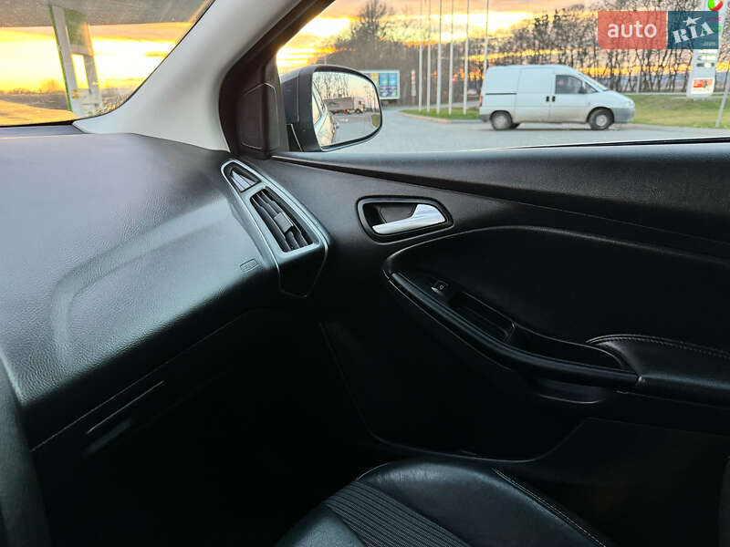 Универсал Ford Focus 2013 в Стрые
