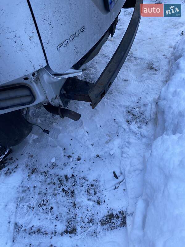 Хэтчбек Ford Focus 2010 в Тернополе