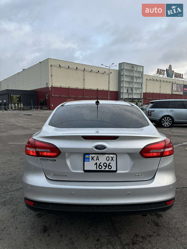 Седан Ford Focus 2018 в Киеве