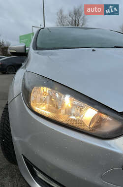 Седан Ford Focus 2018 в Киеве