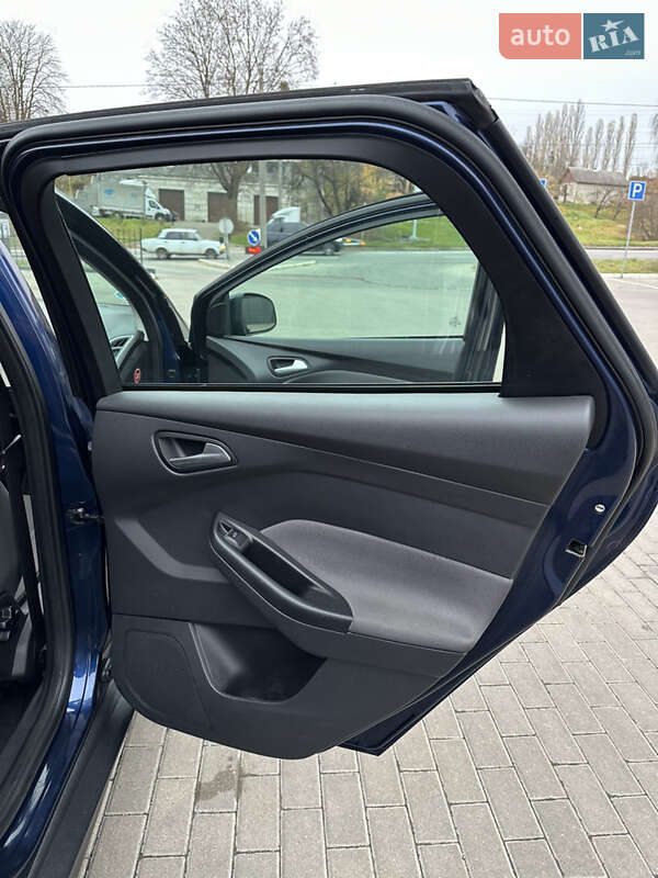 Универсал Ford Focus 2012 в Ровно