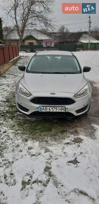 Седан Ford Focus 2016 в Ямполе