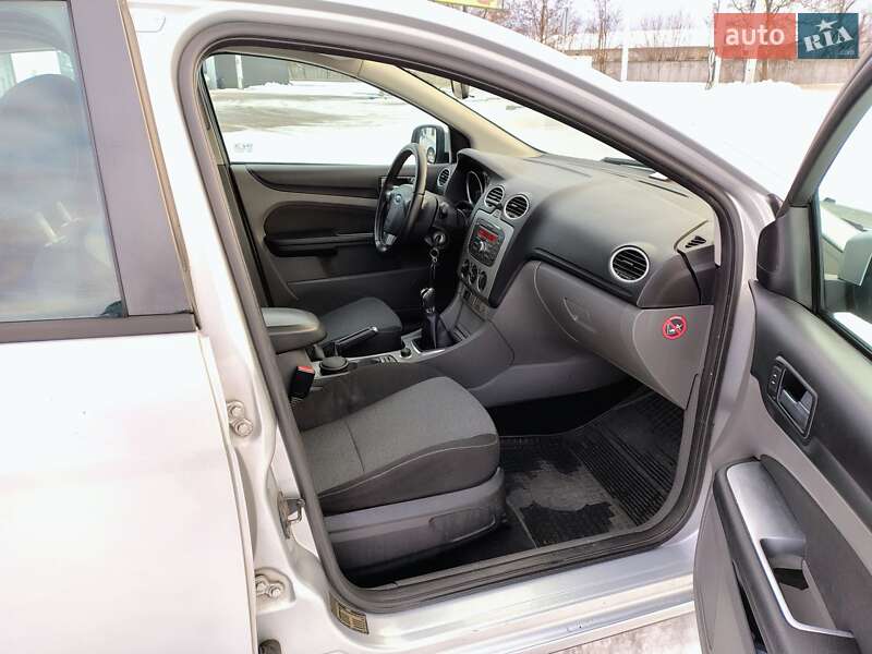 Хетчбек Ford Focus 2011 в Броварах фото 17 Хетчбек Ford Focus 2011 в Броварах