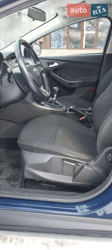 Седан Ford Focus 2015 в Днепре