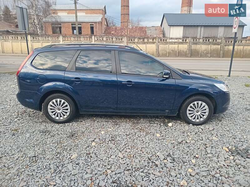 Універсал Ford Focus 2010 в Бориславі