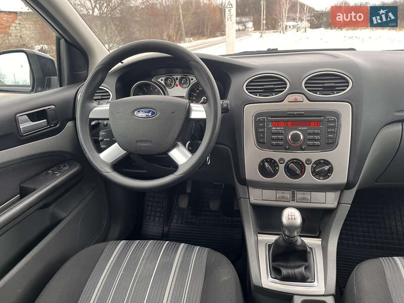 Универсал Ford Focus 2010 в Звягеле