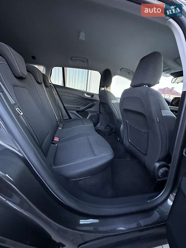 Універсал Ford Focus 2022 в Івано-Франківську