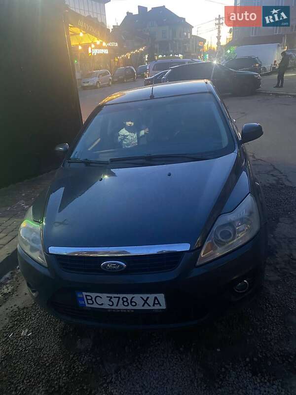 Ford Focus 2010