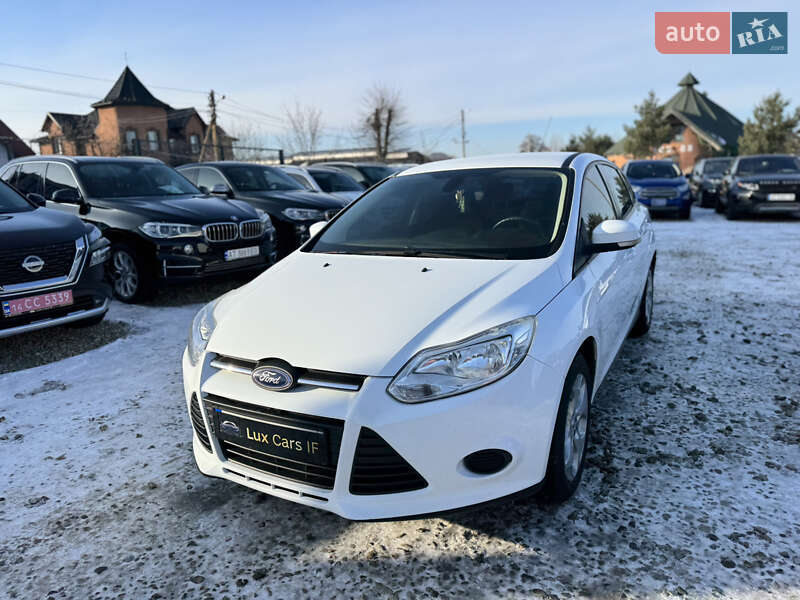 Хетчбек Ford Focus 2013 в Івано-Франківську