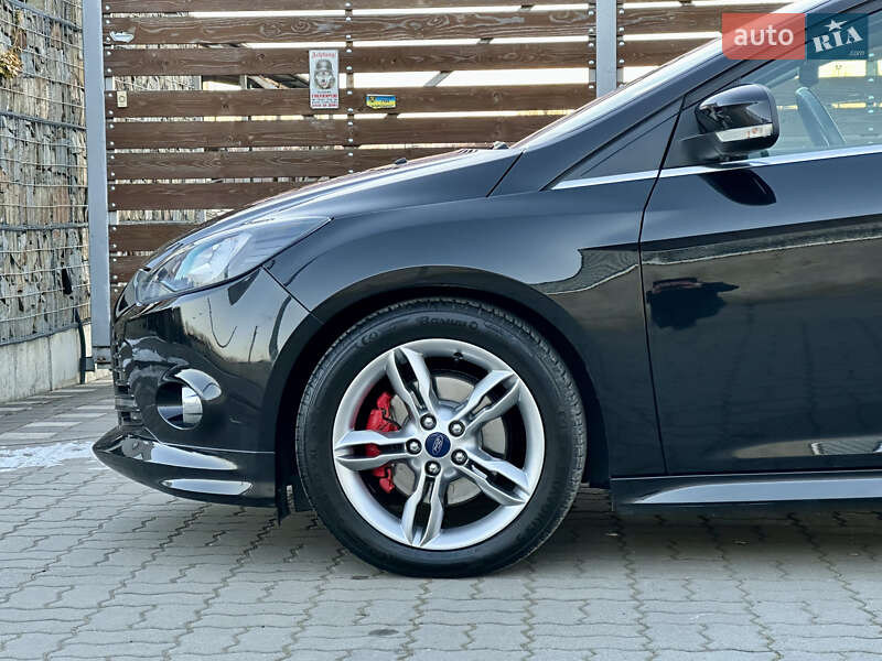 Універсал Ford Focus 2014 в Стрию