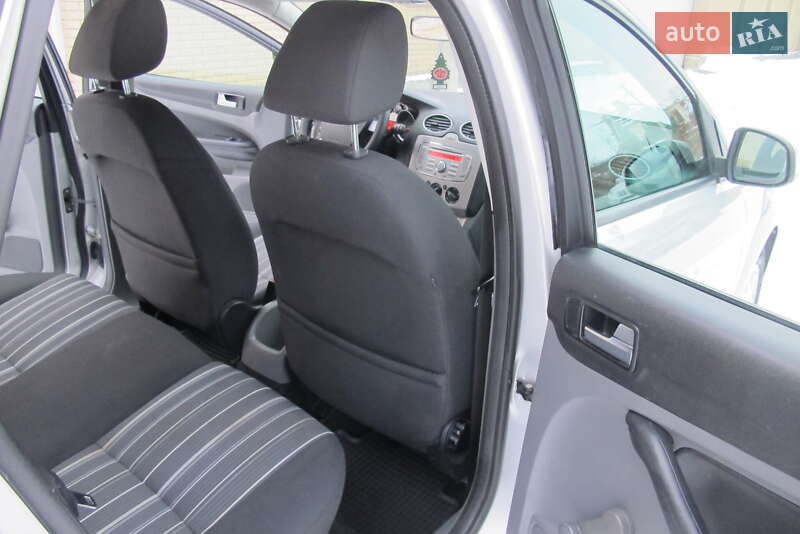 Универсал Ford Focus 2009 в Киеве