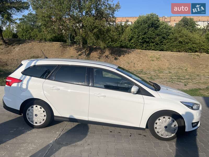 Универсал Ford Focus 2018 в Ватутино