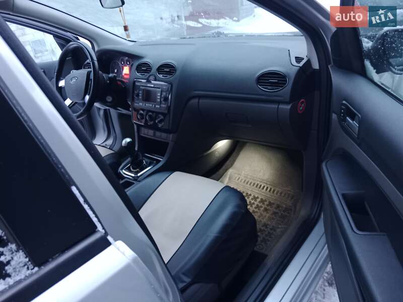 Універсал Ford Focus 2007 в Чернігові