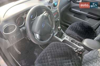 Хэтчбек Ford Focus 2010 в Николаеве