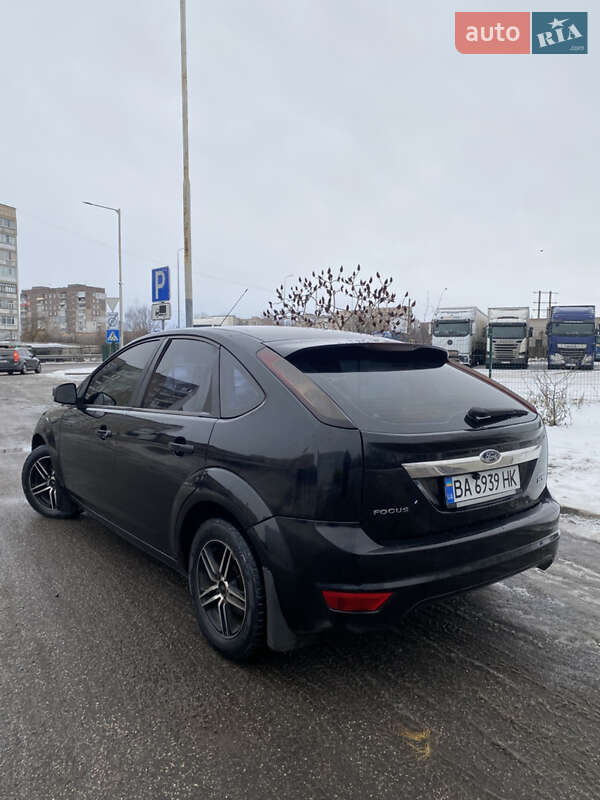 Хэтчбек Ford Focus 2008 в Александрие