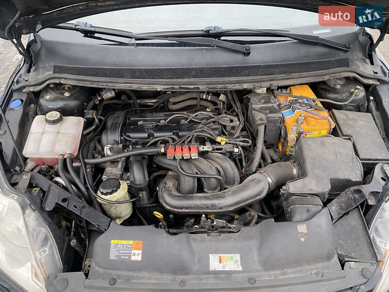 Хэтчбек Ford Focus 2008 в Александрие