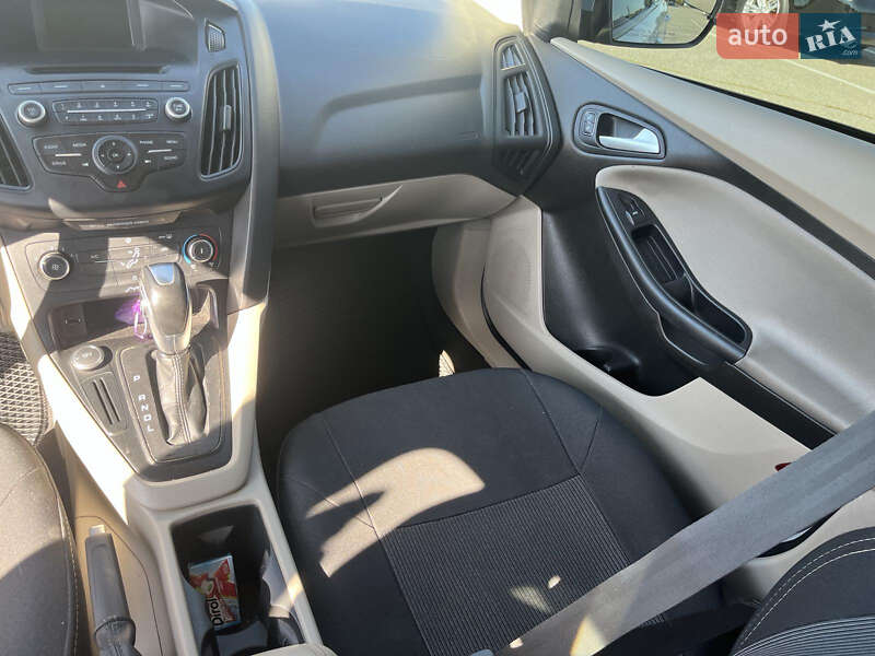 Седан Ford Focus 2015 в Киеве