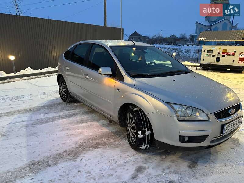 Хетчбек Ford Focus 2007 в Кам'янському