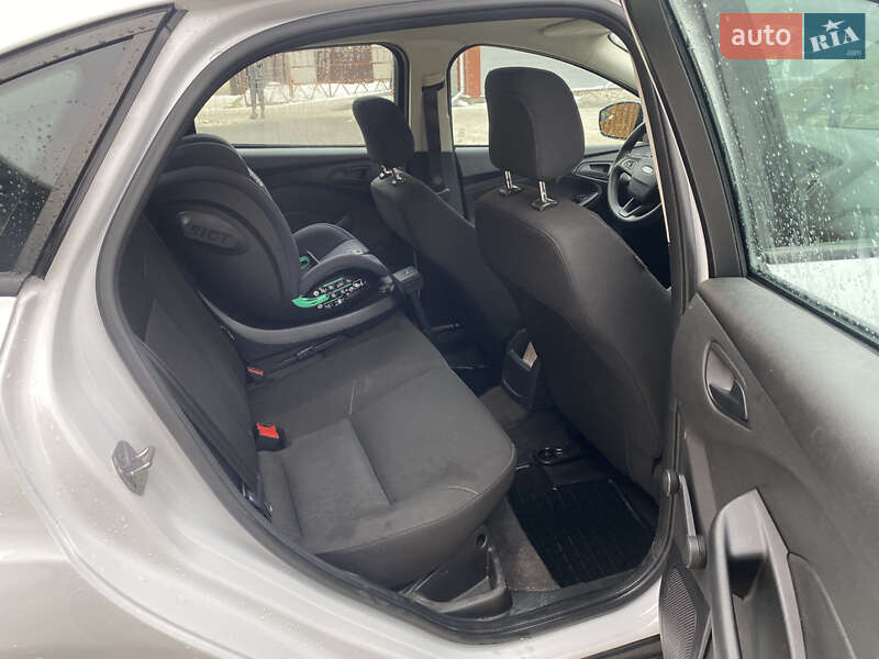 Седан Ford Focus 2018 в Сумах