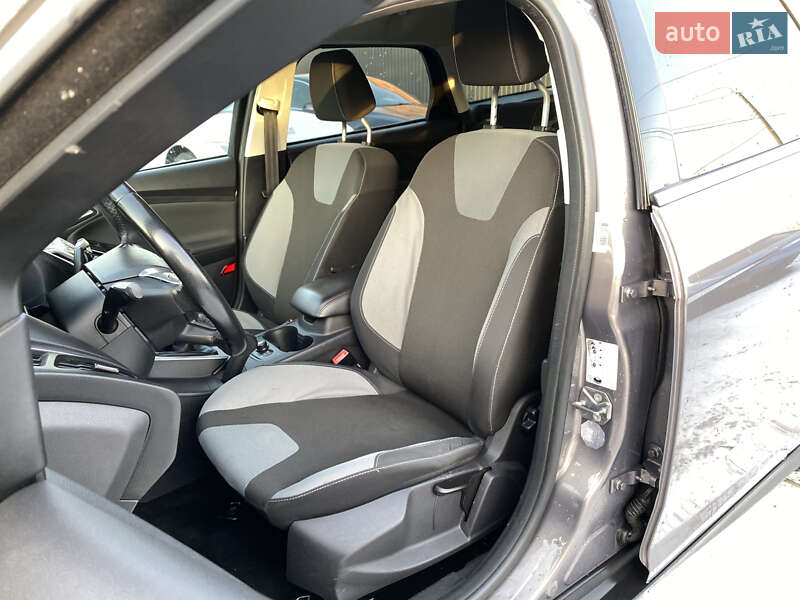 Универсал Ford Focus 2012 в Луцке