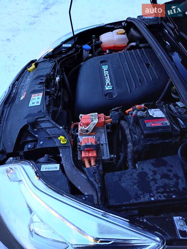 Хетчбек Ford Focus 2018 в Львові фото 24 Хетчбек Ford Focus 2018 в Львові