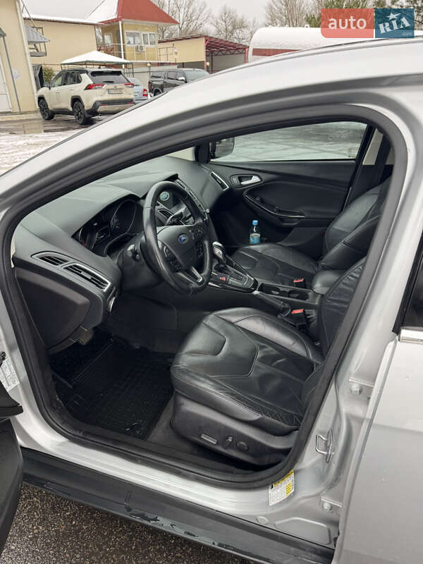 Седан Ford Focus 2016 в Кременчуге