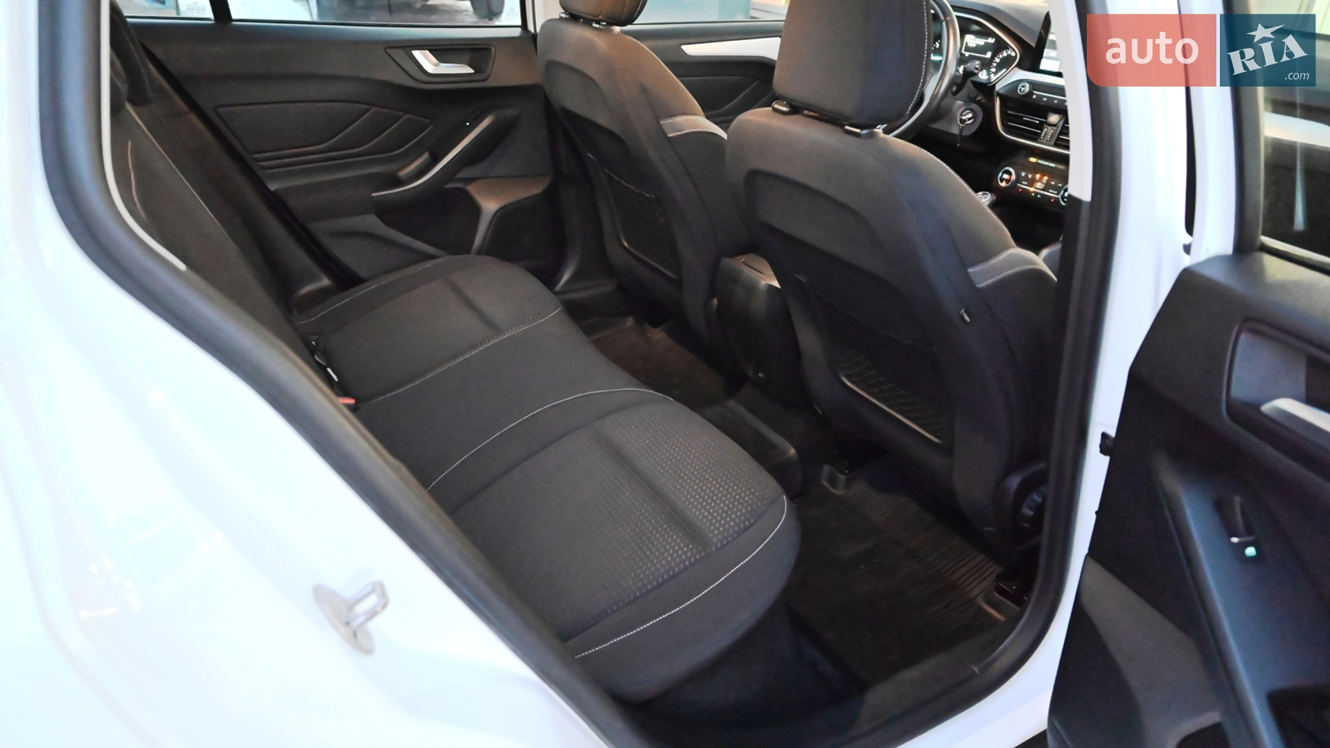 2018 Ford Focus - мініатюра 7