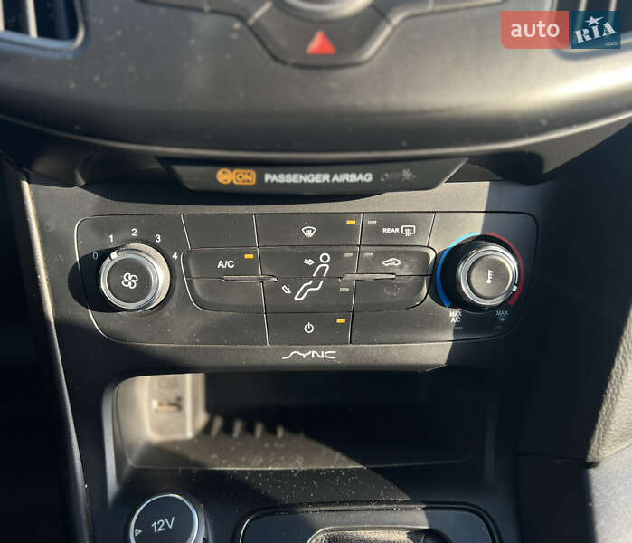 Седан Ford Focus 2017 в Николаеве