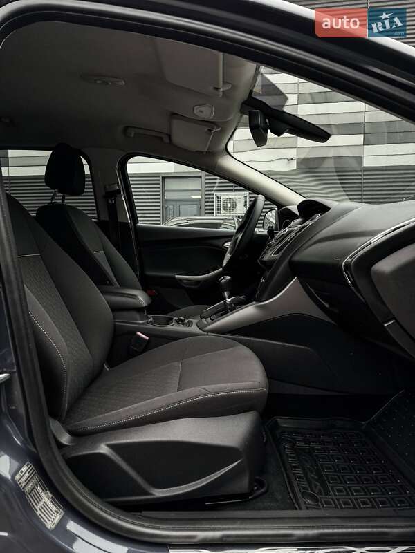 Універсал Ford Focus 2013 в Черкасах