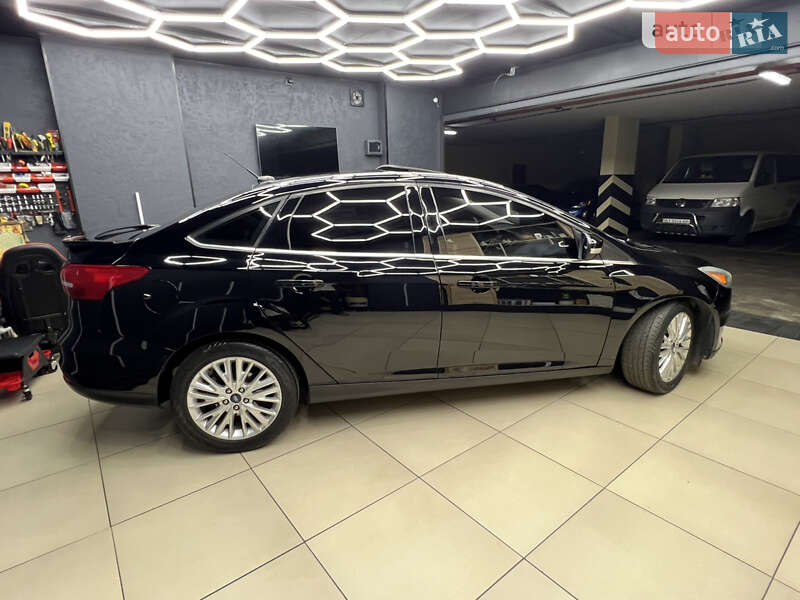 Седан Ford Focus 2016 в Одессе