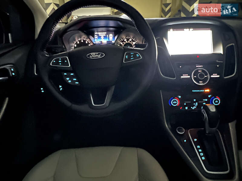 Седан Ford Focus 2016 в Одессе