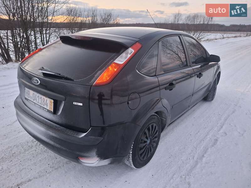 Хэтчбек Ford Focus 2005 в Житомире