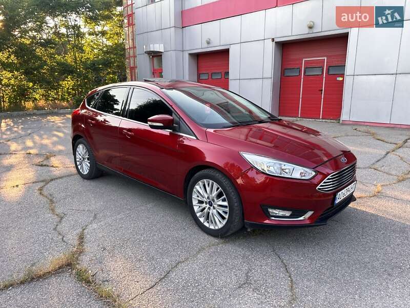 Хэтчбек Ford Focus 2016 в Запорожье