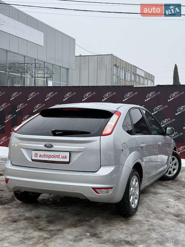 Хэтчбек Ford Focus 2009 в Сумах