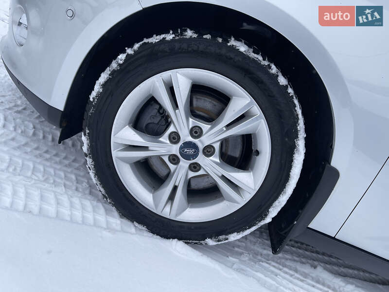 Универсал Ford Focus 2012 в Ровно