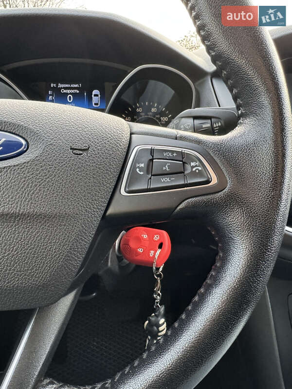 Хэтчбек Ford Focus 2014 в Одессе фото 40 Хэтчбек Ford Focus 2014 в Одессе