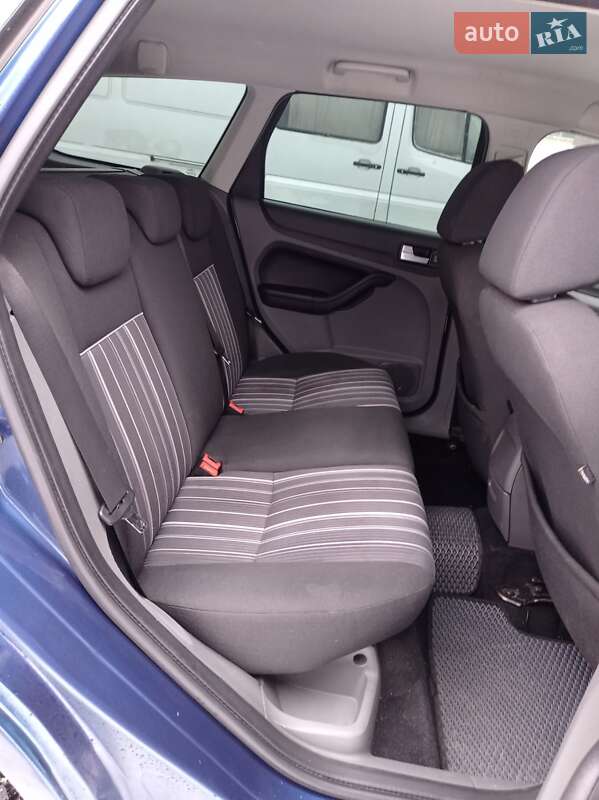 Універсал Ford Focus 2009 в Києві фото 18 Універсал Ford Focus 2009 в Києві