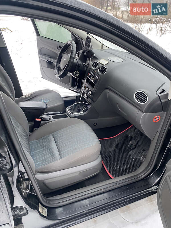 Хэтчбек Ford Focus 2007 в Переяславе фото 13 Хэтчбек Ford Focus 2007 в Переяславе