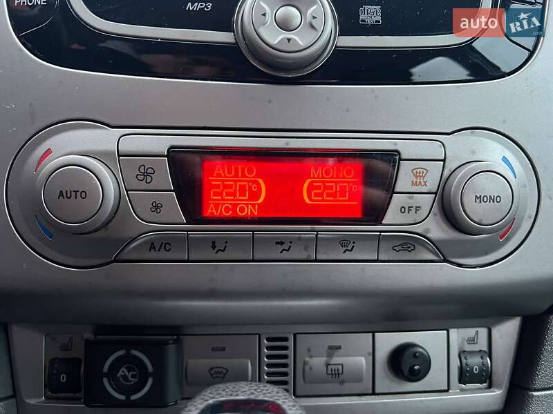 Седан Ford Focus 2010 в Киеве фото 25 Седан Ford Focus 2010 в Киеве