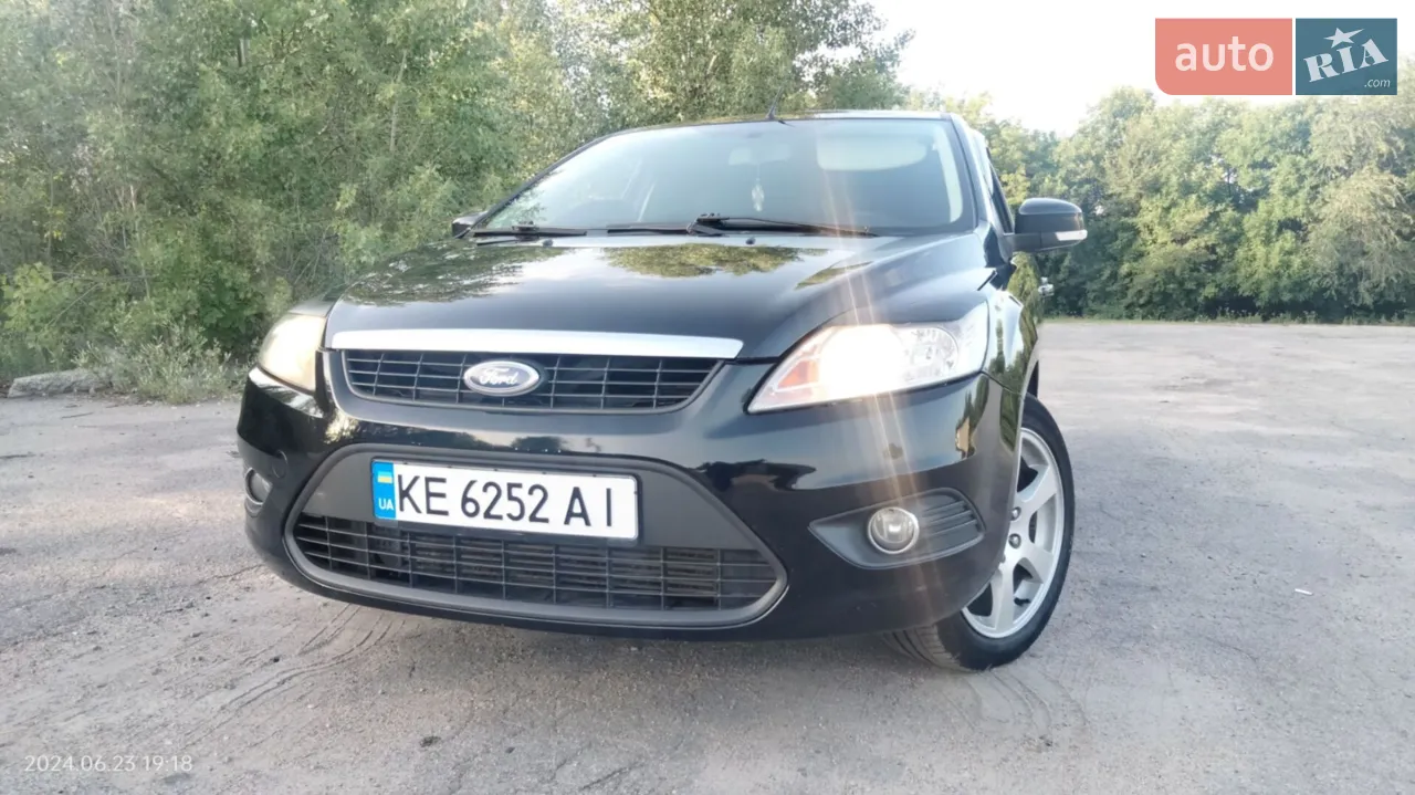 2010 Ford Focus - мініатюра 20