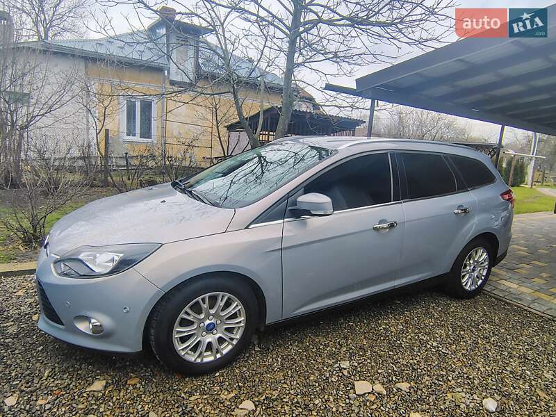 Универсал Ford Focus 2013 в Бориславе
