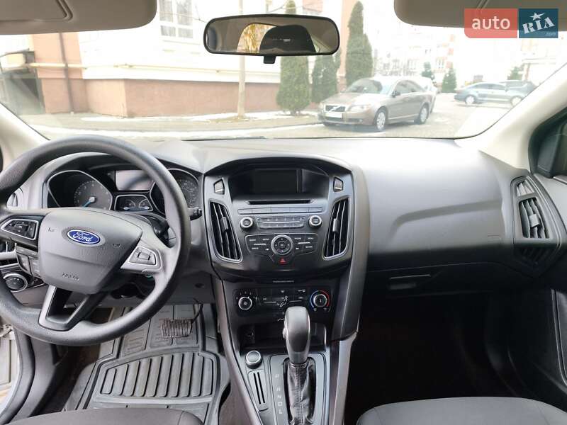 Хетчбек Ford Focus 2017 в Івано-Франківську