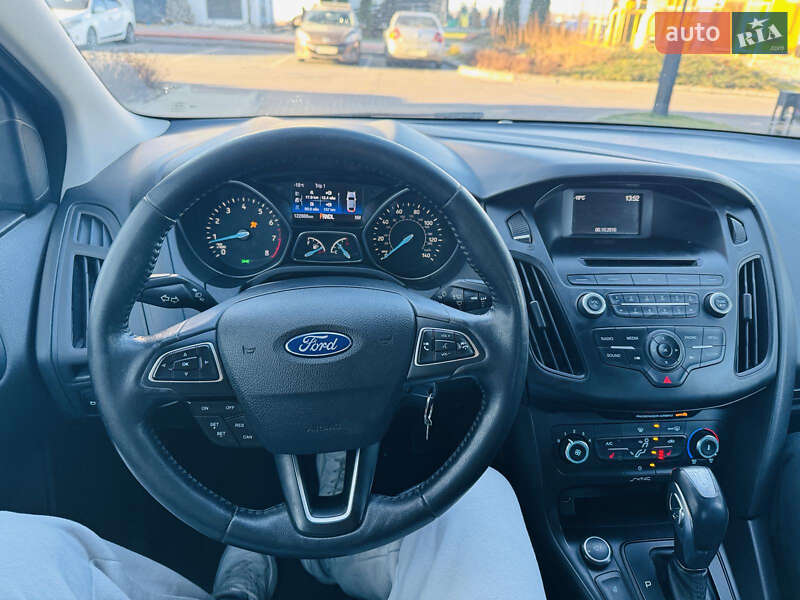 Седан Ford Focus 2016 в Києві