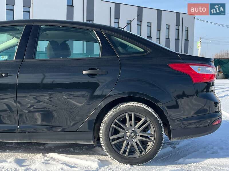 Седан Ford Focus 2013 в Львове фото 5 Седан Ford Focus 2013 в Львове