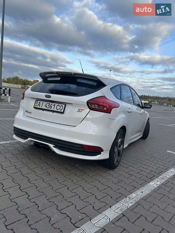 Хэтчбек Ford Focus 2018 в Киеве