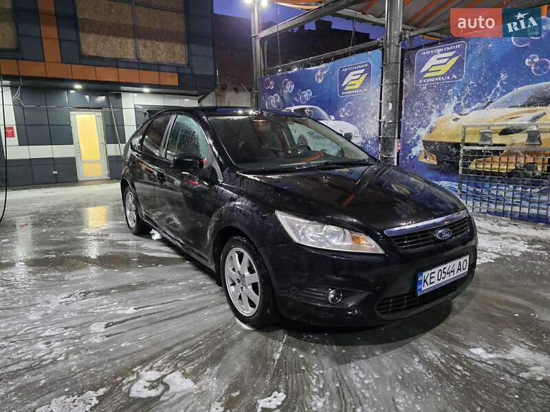 Хетчбек Ford Focus 2008 в Дніпрі