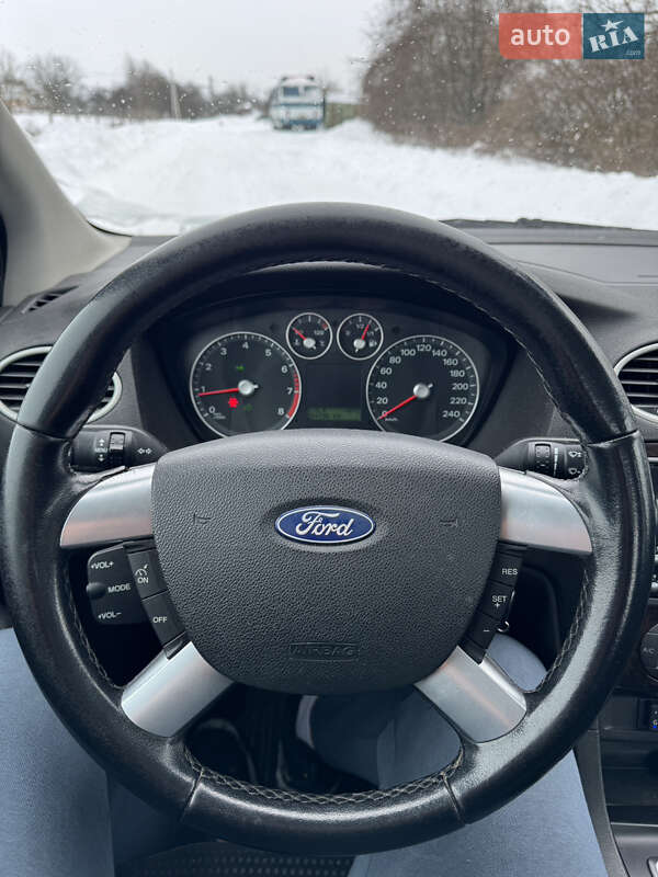 Седан Ford Focus 2005 в Ровно