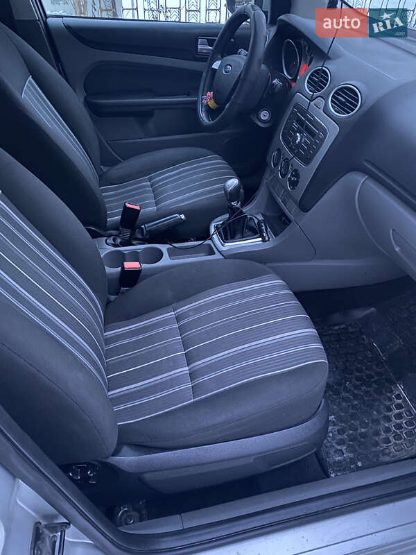 Универсал Ford Focus 2010 в Каменец-Подольском